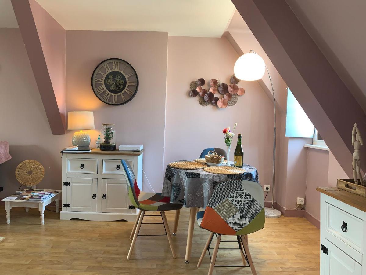 Le Grenier Studio De Charme Centre Historique ดีน็อง ภายนอก รูปภาพ